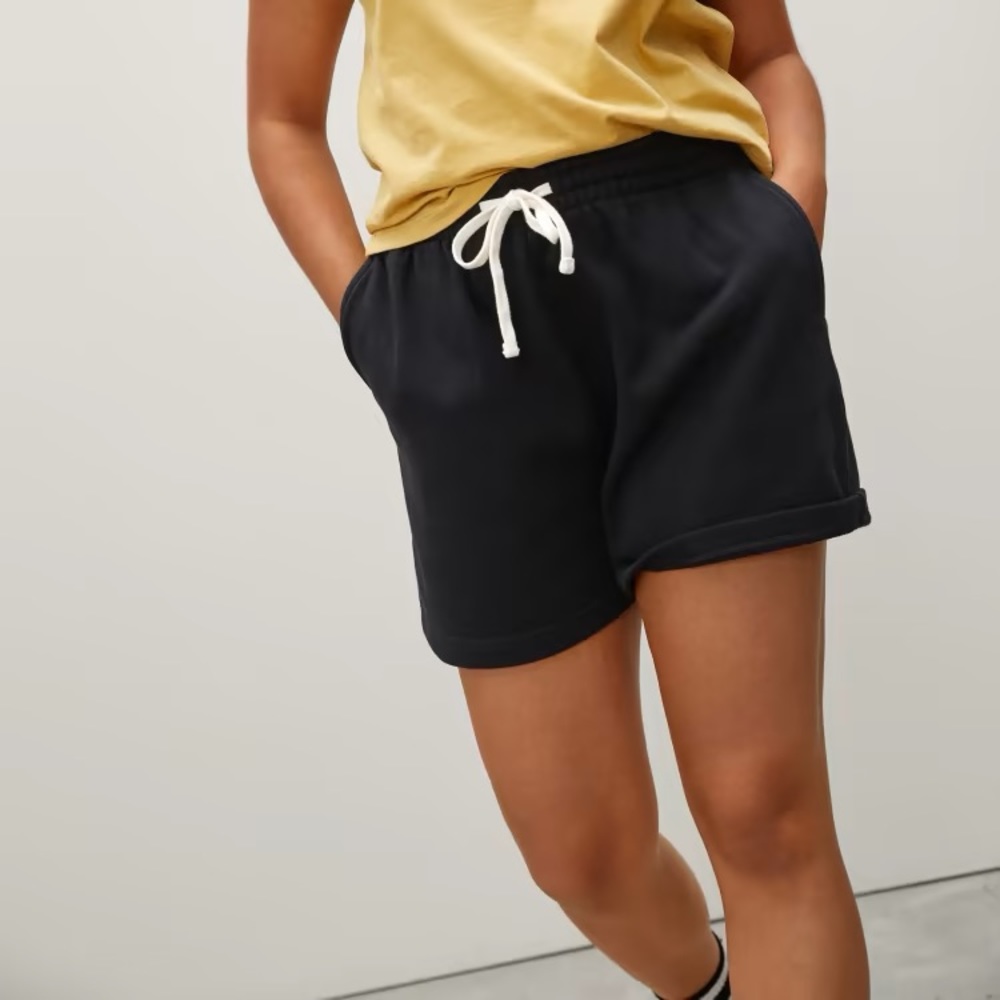 Black Everlane Women’s ‘The Track’ Long Sweatshorts, Size M, NWT
